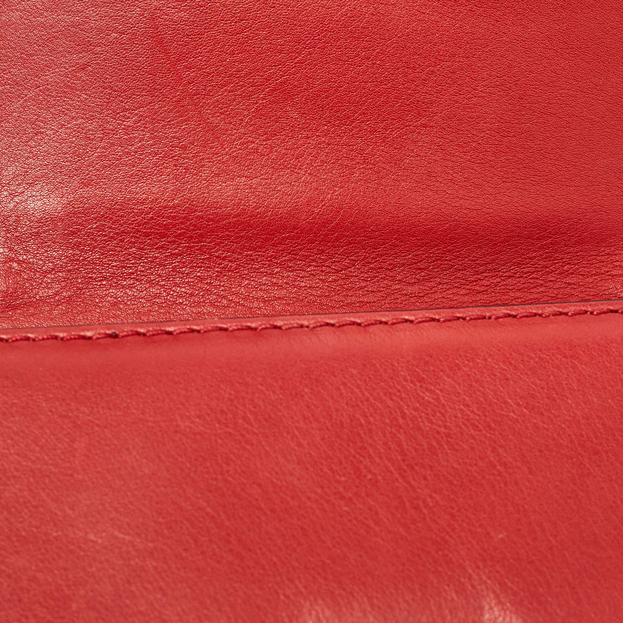 Valentino Red Leather Small Rockstud Glam Lock Flap Bag For Sale 6