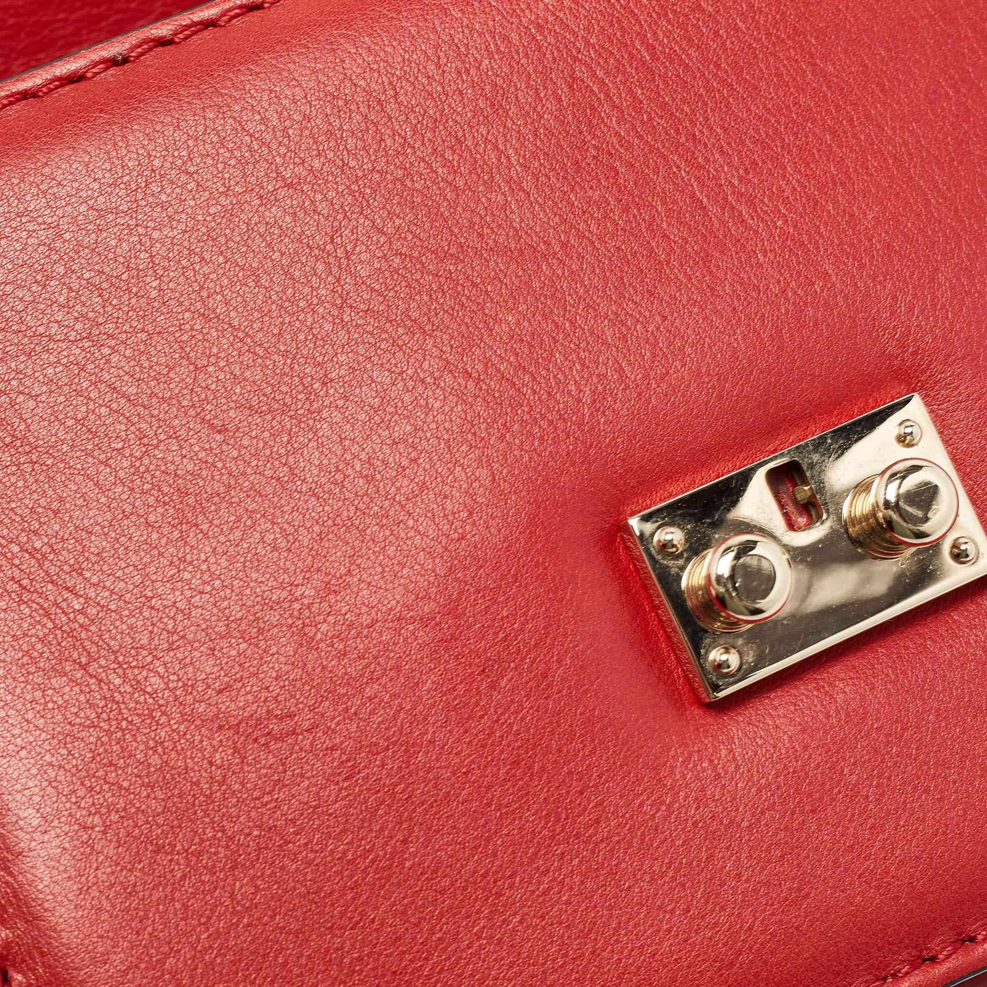 Valentino Red Leather Small Rockstud Glam Lock Flap Bag For Sale 3