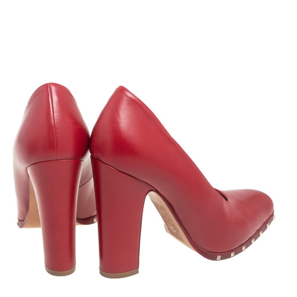 Women's Valentino Red Leather Soul Rockstud Block Heel Pumps Size 37.5