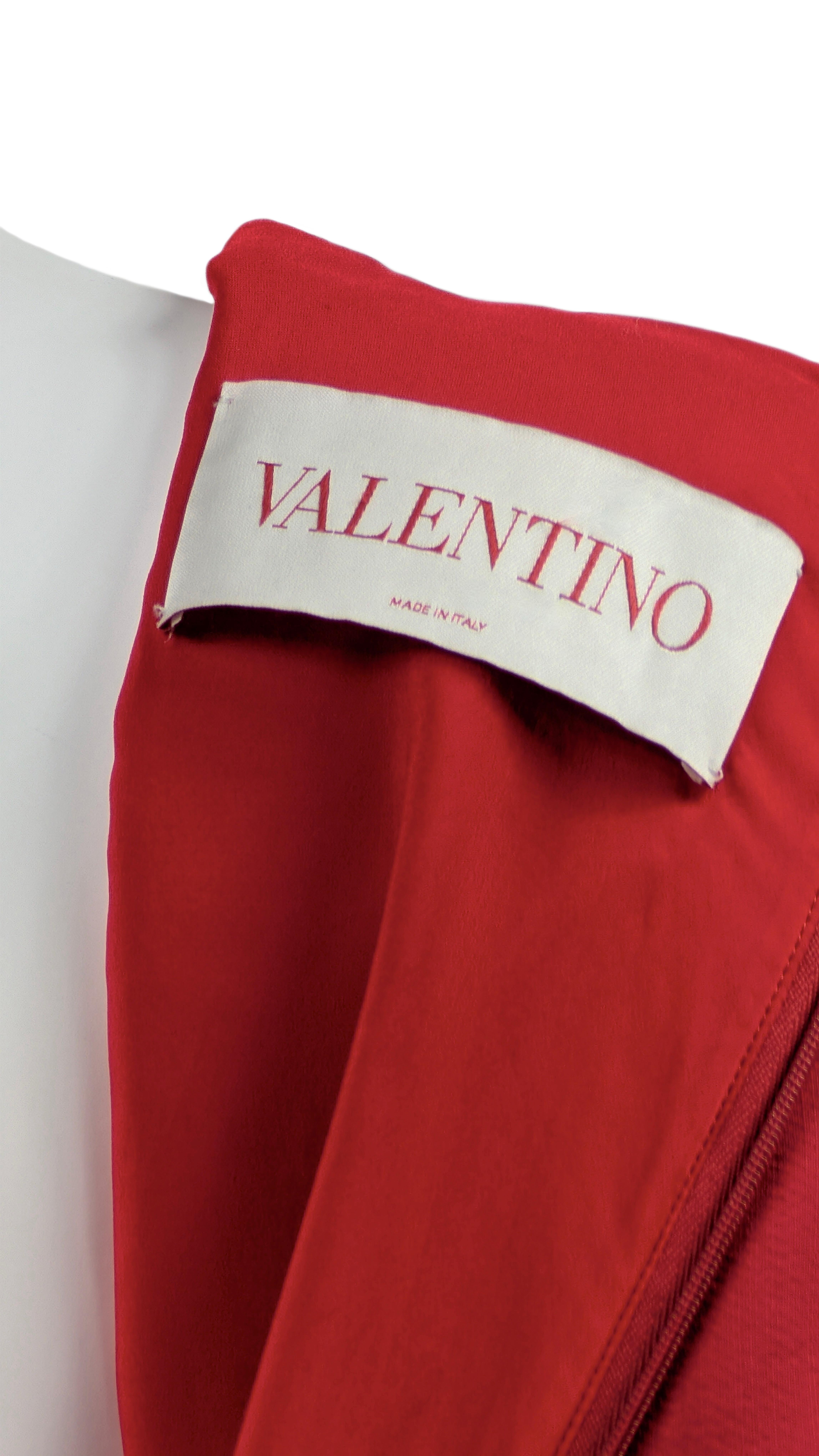 VALENTINO red midi dress For Sale 5