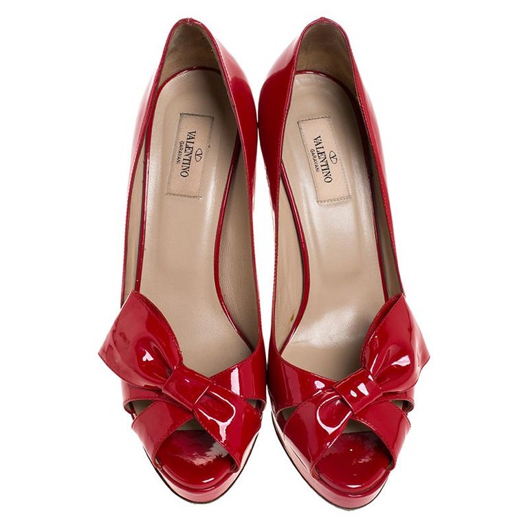 Valentino Red Patent Leather Bow Open Toe Platform Pumps Size 40 at ...