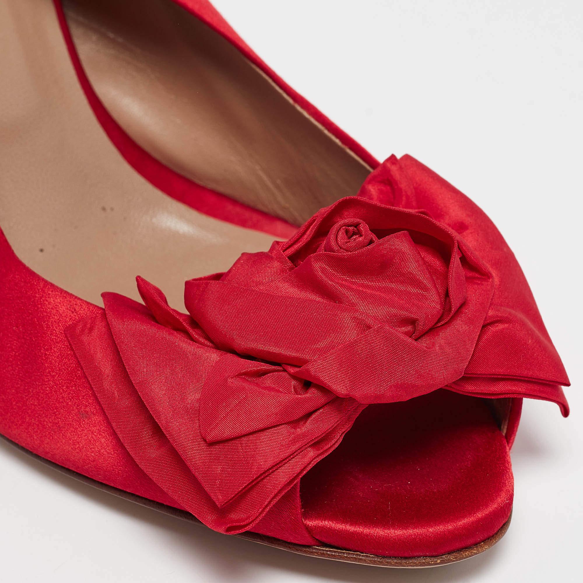 Valentino Red Satin Bow Peep Toe Slingback Pumps Size 40 3