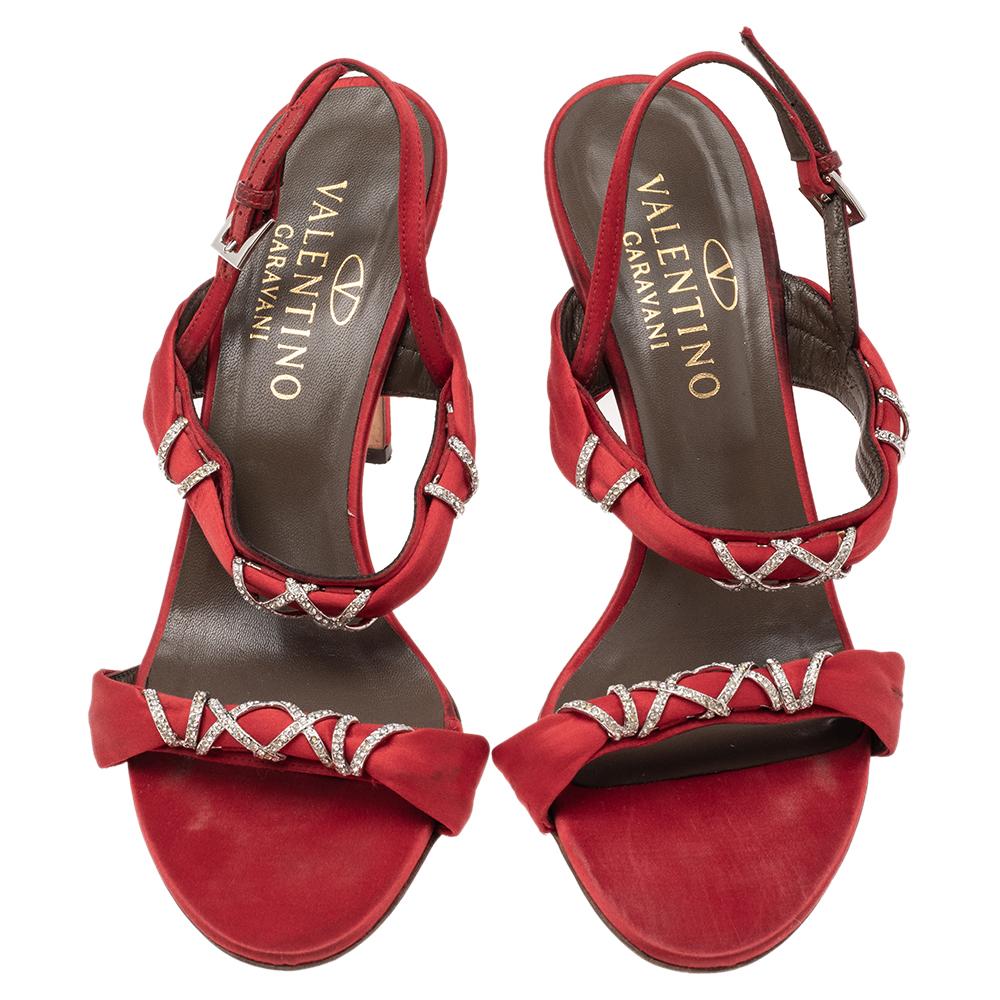 Valentino Red Satin Crystal Embellished Slingback Sandals Size 38 In Good Condition In Dubai, Al Qouz 2