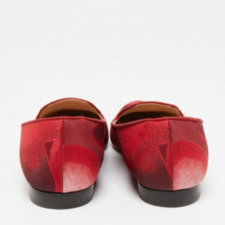 Valentino Red Satin Embroidered Smoking Slippers Size 40 For Sale 3