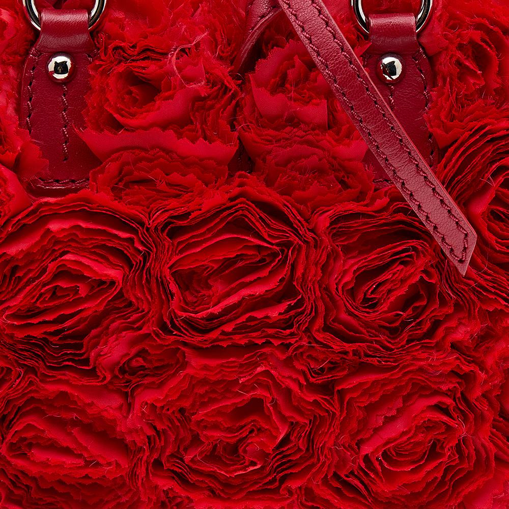 Valentino Red Silk And Leather Organza Rosier Tote In Good Condition In Dubai, Al Qouz 2