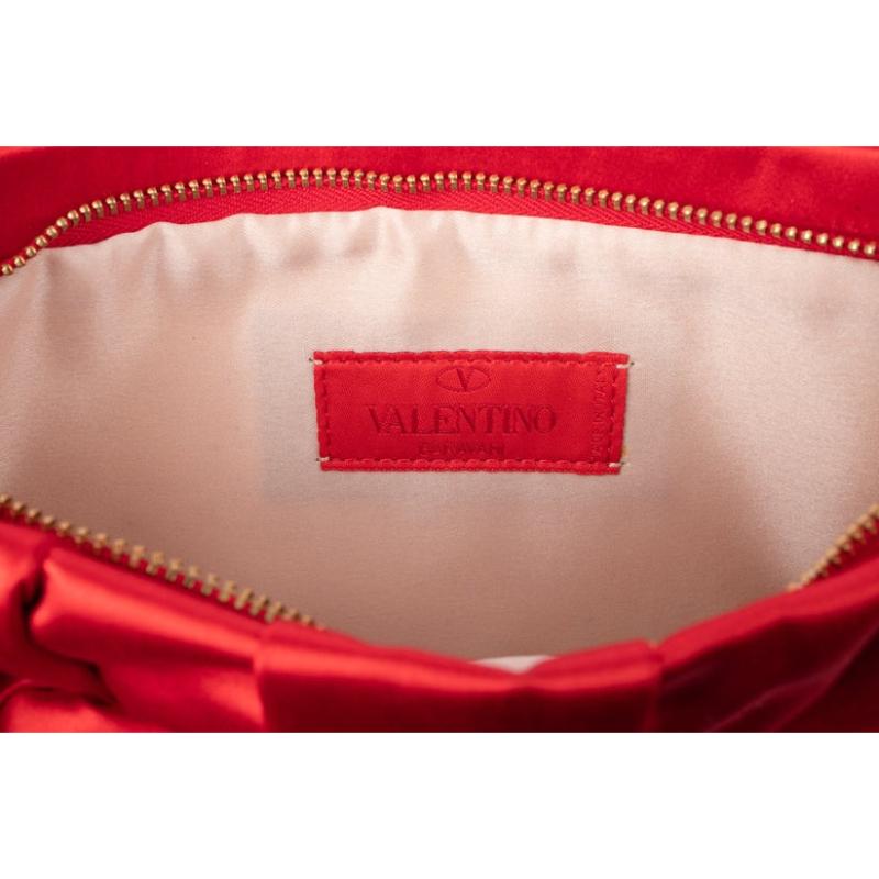 Valentino Red Silk Handbag   For Sale 6