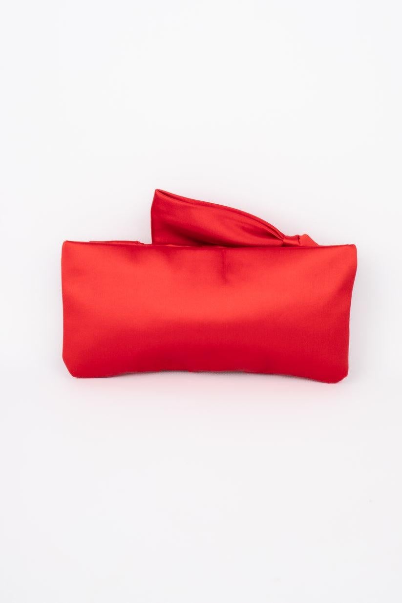 Women's Valentino Red Silk Handbag   For Sale