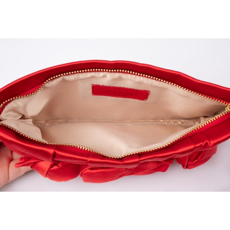 Valentino Red Silk Handbag   For Sale 4