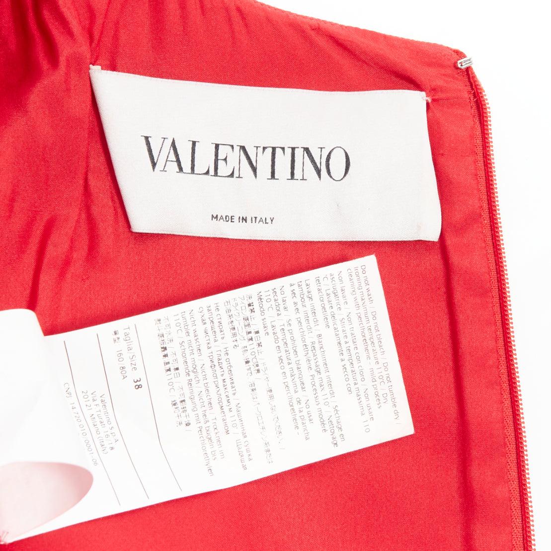 VALENTINO vestido de lana de seda roja con bolsillos laterales y cuello redondo IT38 XS en venta 4