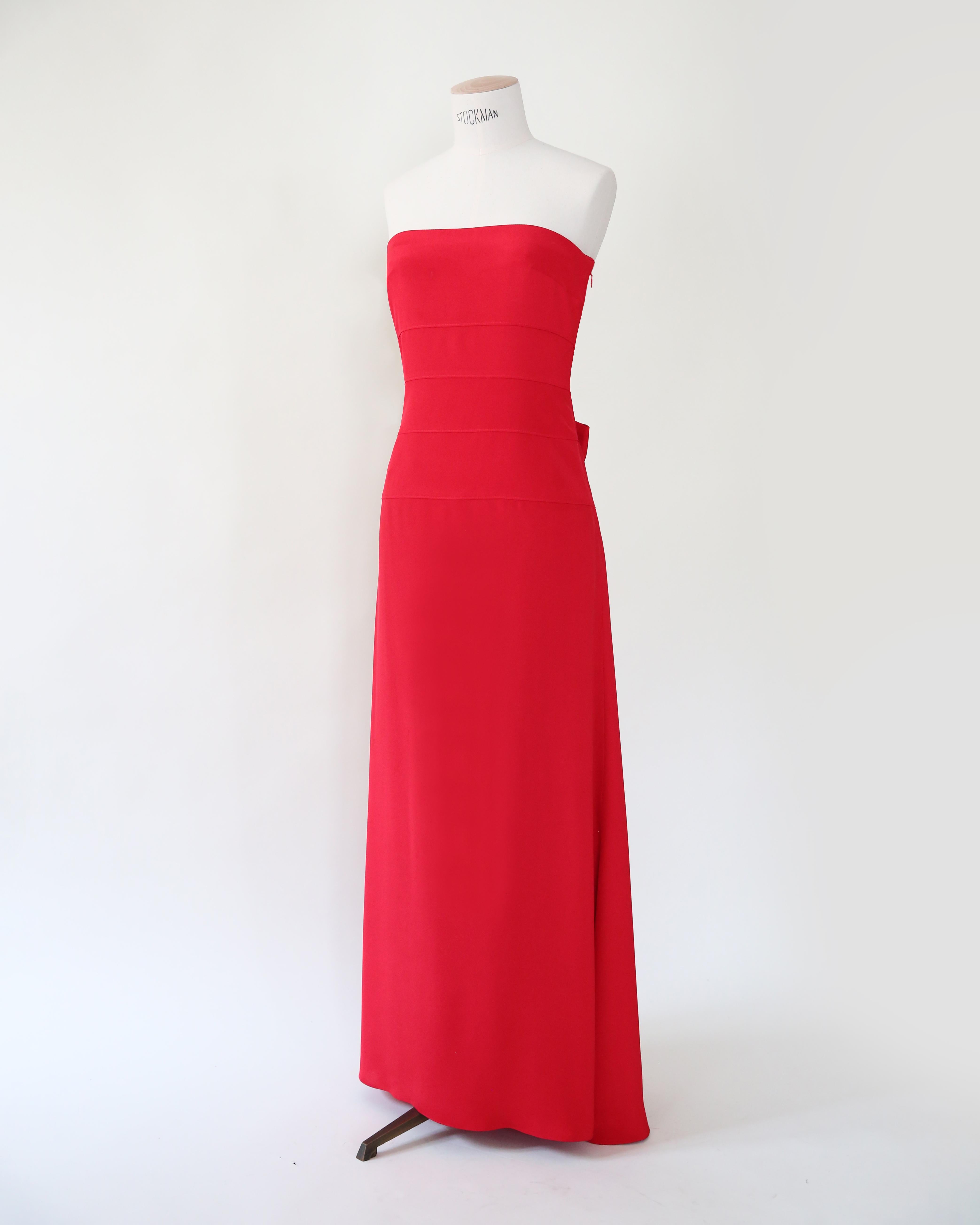 Valentino Red strapless bustier bow back silk long dress gown XS-S For Sale 10