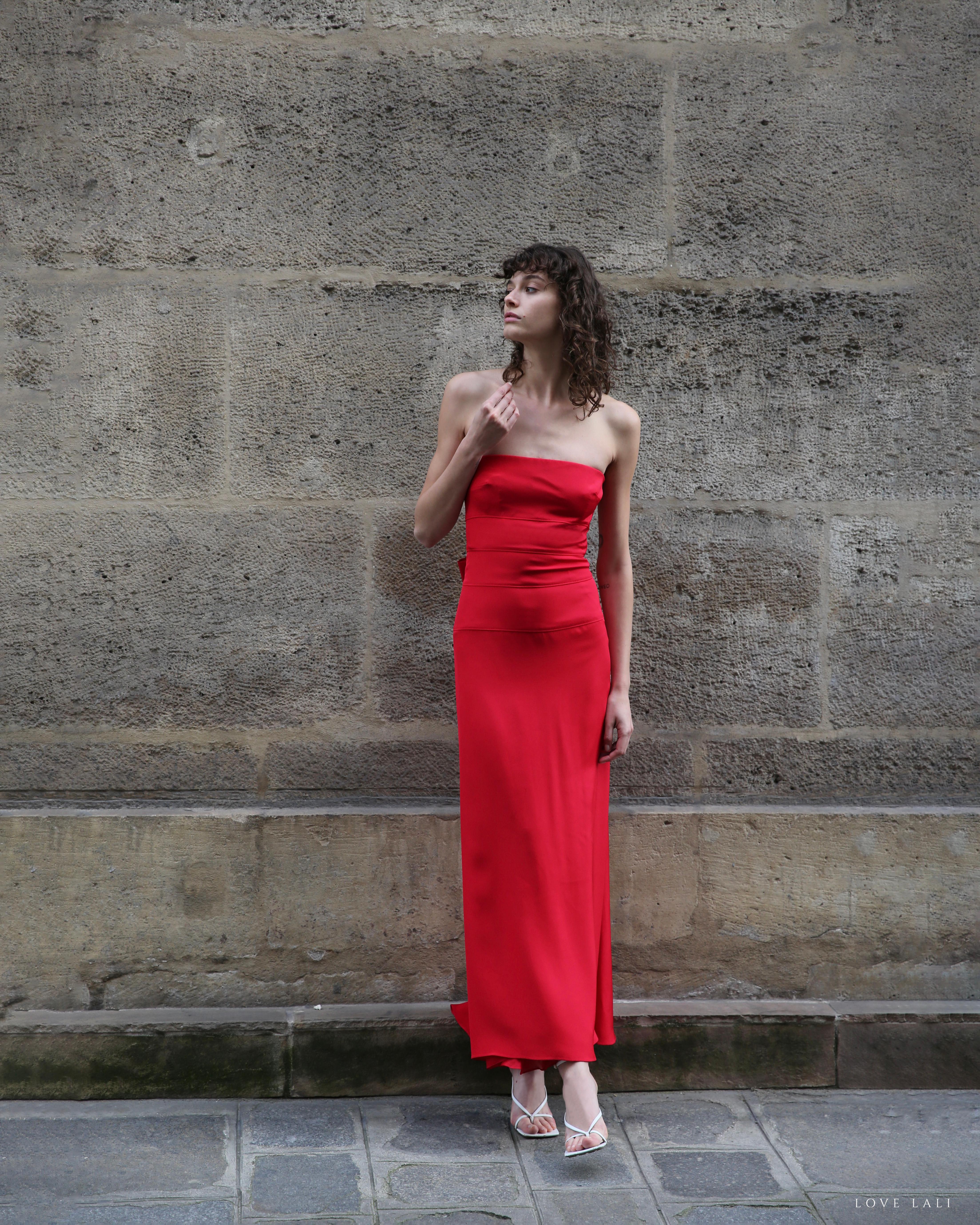 Women's Valentino Red strapless bustier bow back silk long dress gown XS-S For Sale