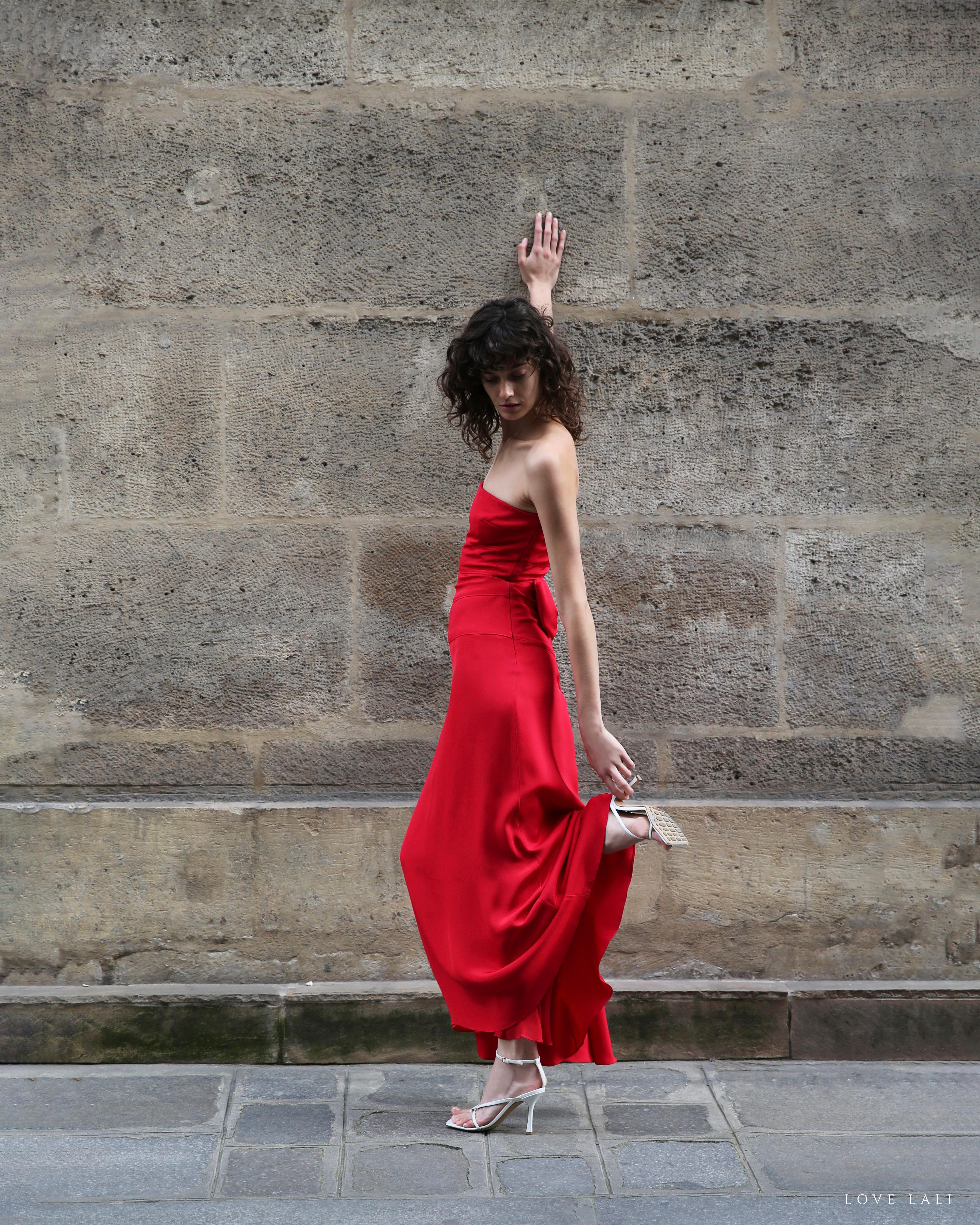 Valentino Red strapless bustier bow back silk long dress gown XS-S For Sale 1
