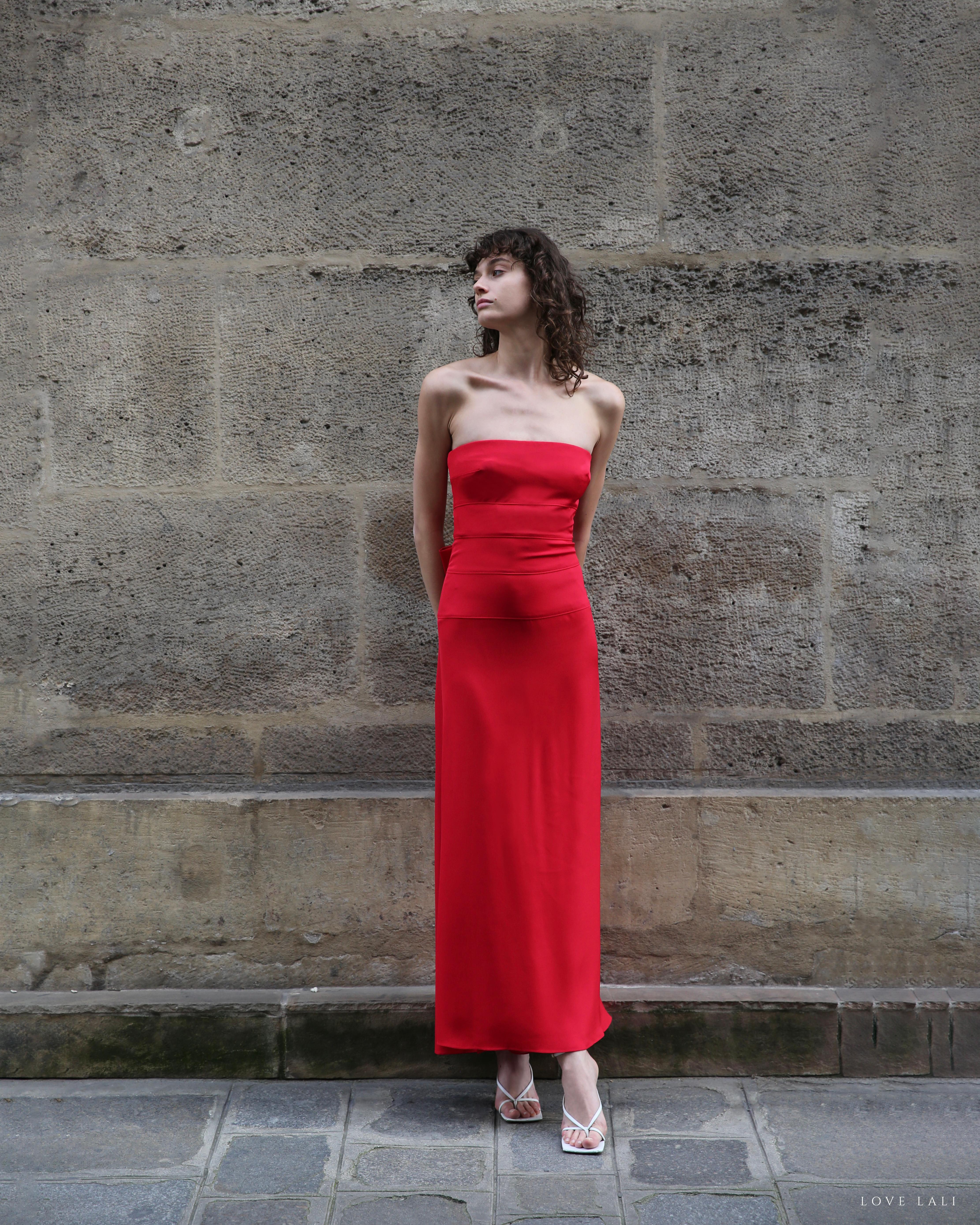 Valentino Red strapless bustier bow back silk long dress gown XS-S For Sale 3