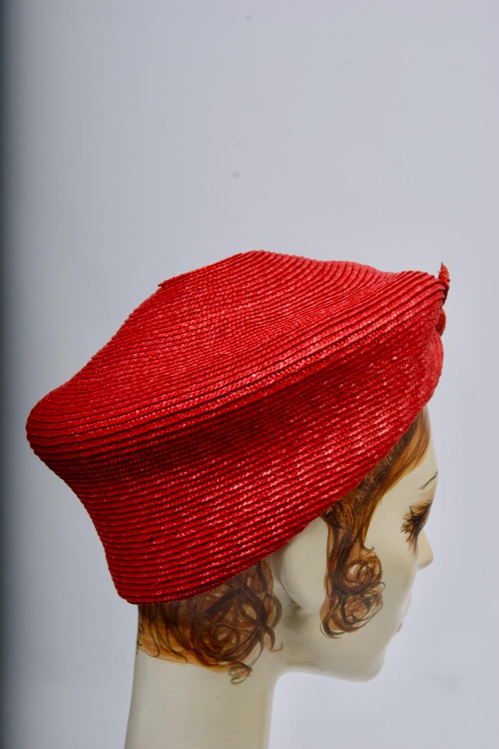 Chapeau de paille rouge Valentino en vente 1