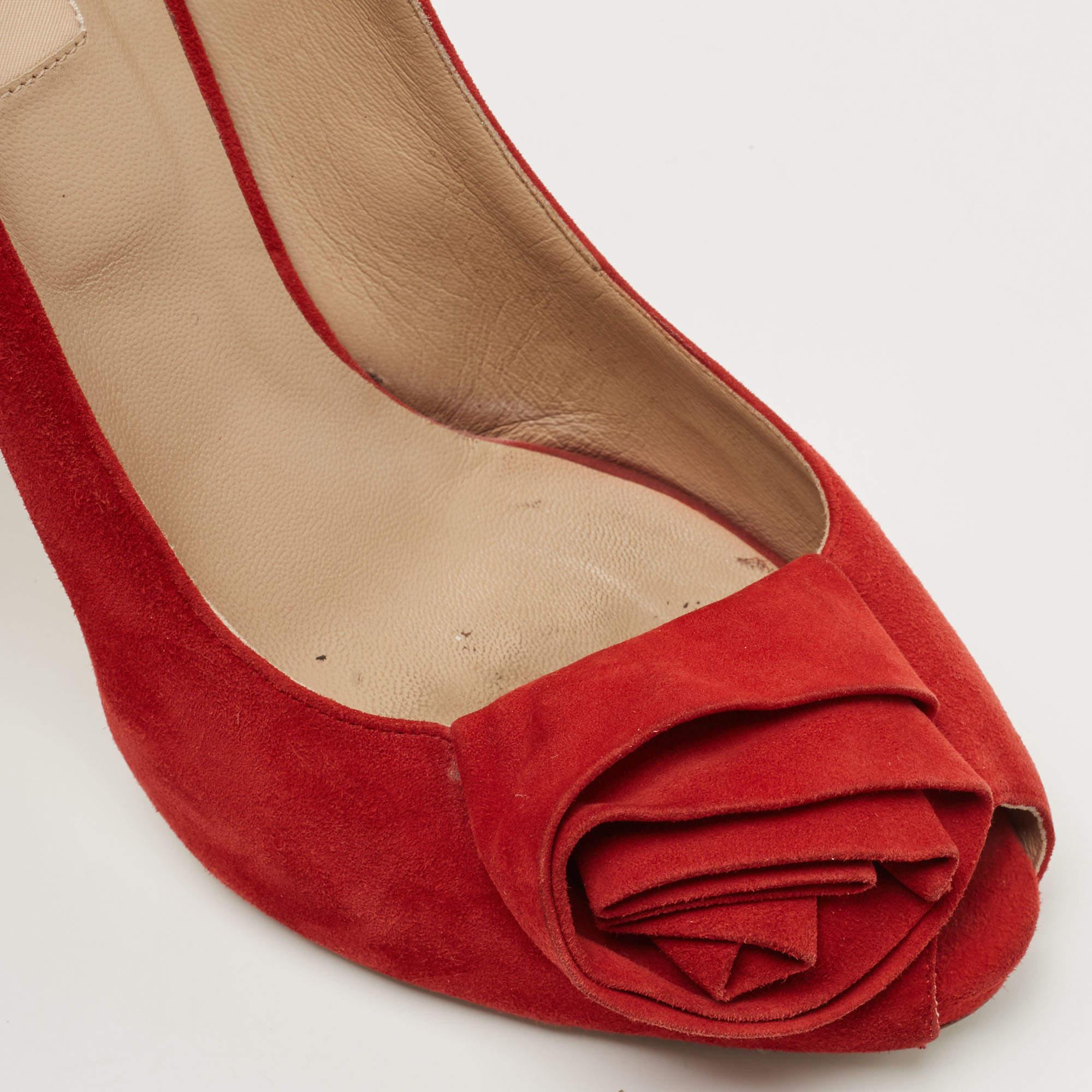 Valentino Bombas de ante rojo Rose Peep Toe Tamaño 39.5 en venta 3
