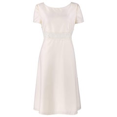 VALENTINO Resort 2008 Off White Wool Peek-A-Boo Lace Short Sleeve Cocktail Dress