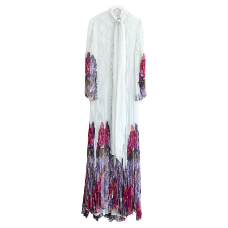 Valentino Resort 2020 Pleated Chiffon Floral Gown For Sale at 1stDibs