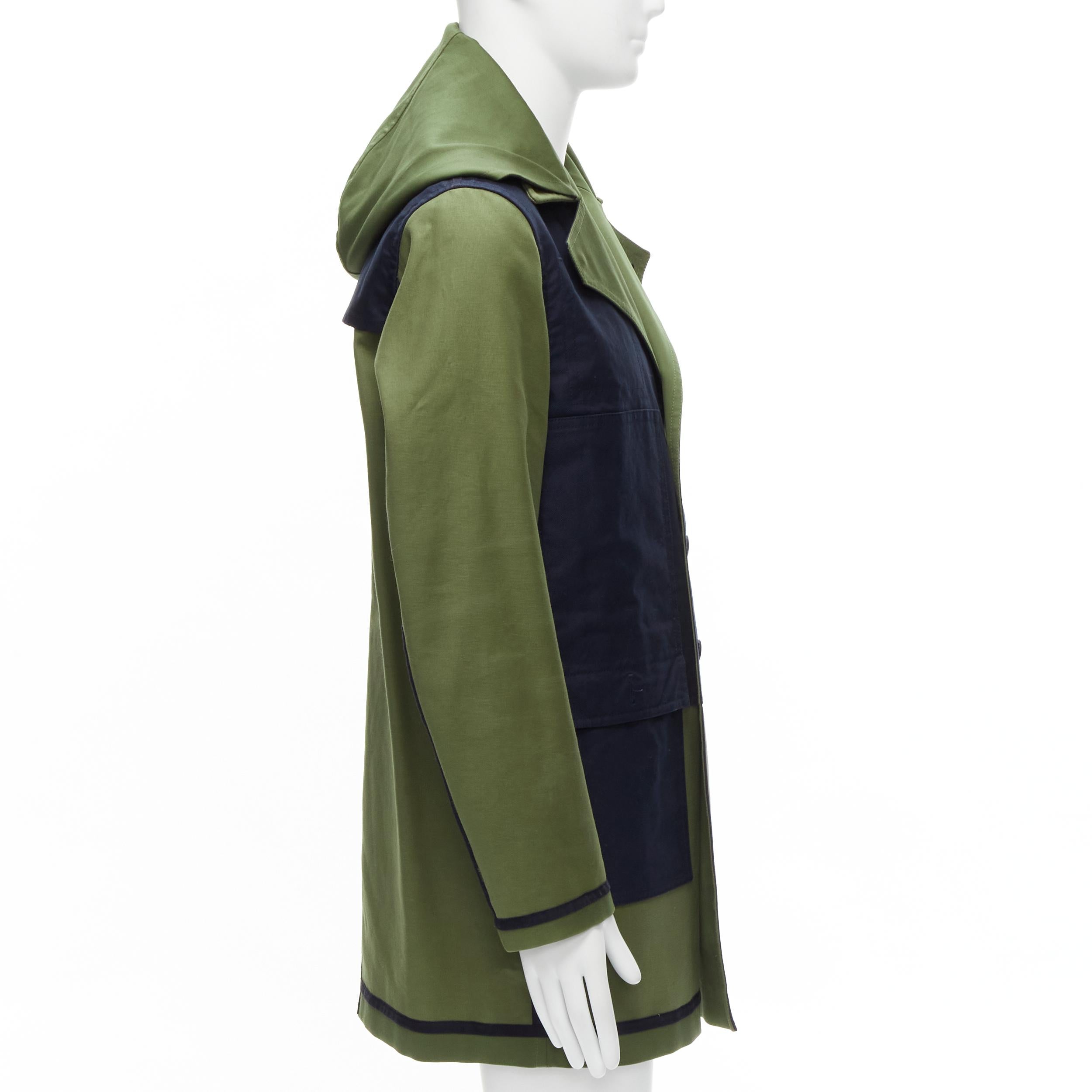 VALENTINO Manteau réversible à col surdimensionné en popeline de coton vert marine EU48 M en vente 7