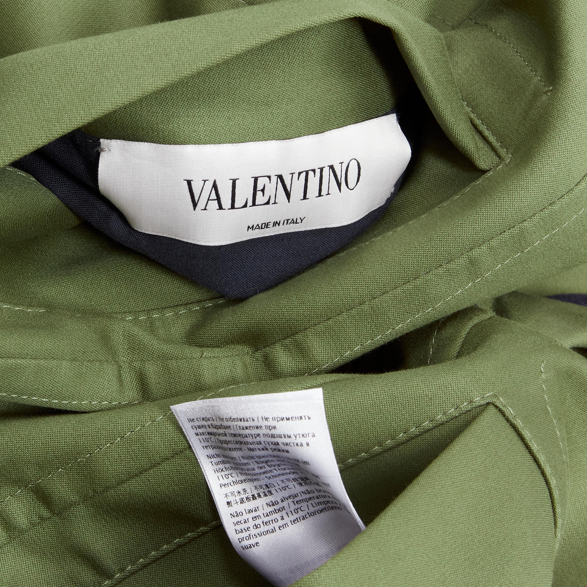 VALENTINO Manteau réversible à col surdimensionné en popeline de coton vert marine EU48 M en vente 13