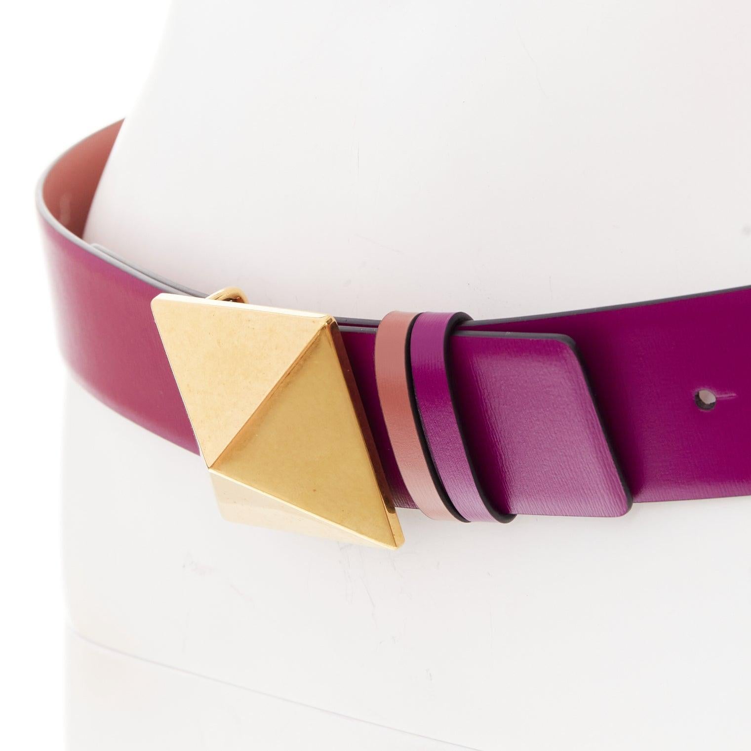 VALENTINO Reversible Rockstud One Stud purple red leather gold buckle belt 75/30
Reference: AAWC/A01409
Brand: Valentino
Designer: Pier Paolo Piccioli
Collection: Rockstud
Material: Leather
Color: Purple, Gold
Pattern: Solid
Closure: Belt
Lining: