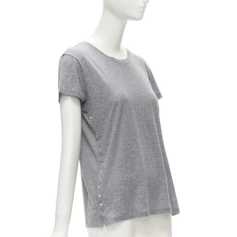 Gris T-shirt VALENTINO Rockstud 100 % coton gris à clous pyramind côté S en vente