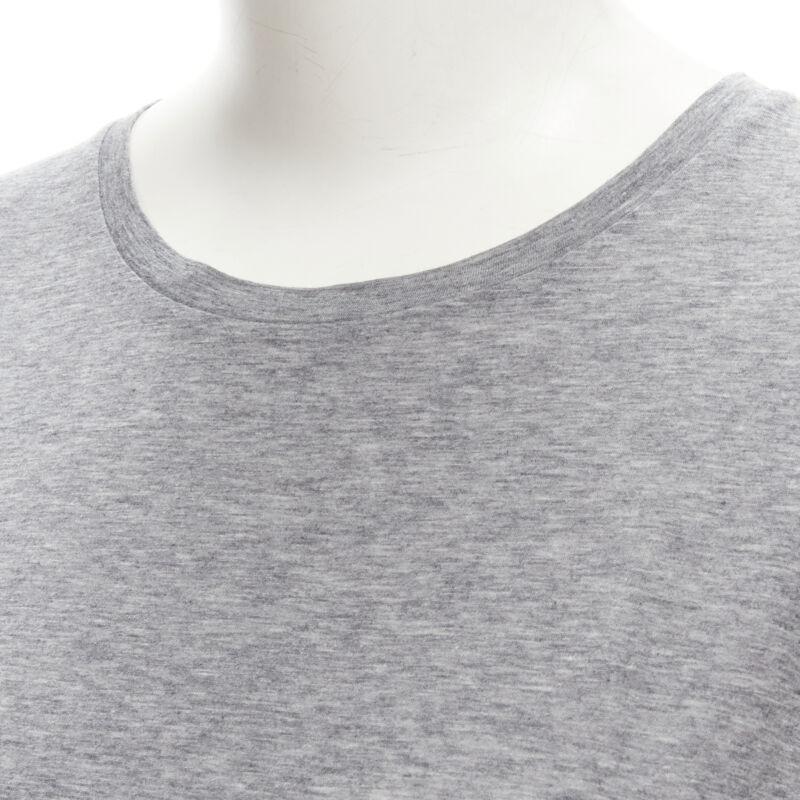 T-shirt VALENTINO Rockstud 100 % coton gris à clous pyramind côté S en vente 3