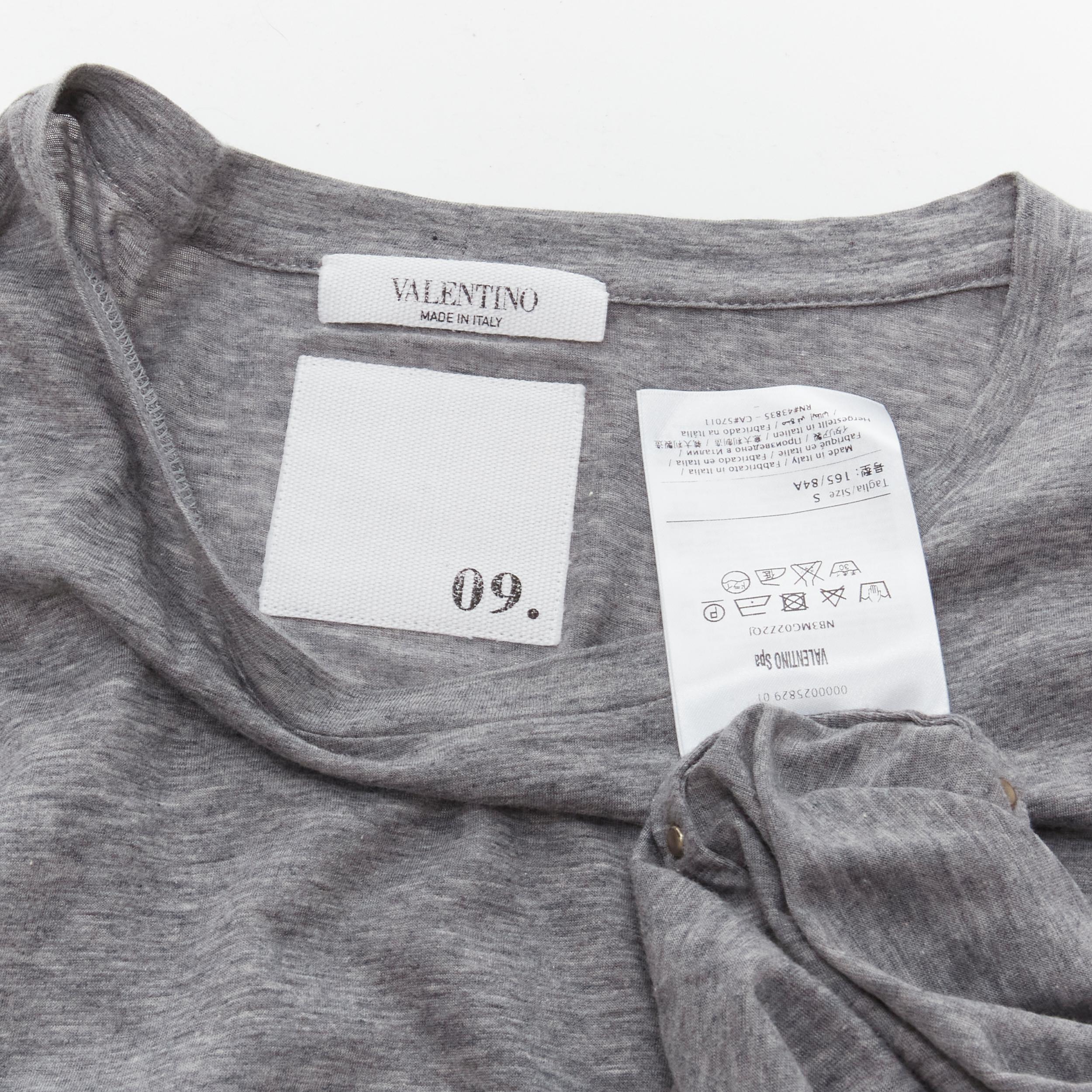 VALENTINO Rockstud 100% cotton grey pyramind spike stud side tshirt S For Sale 4