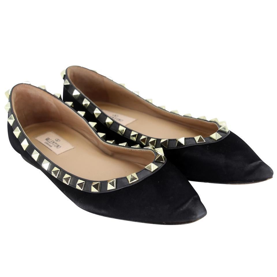 Black Valentino Rockstud 37.5 Suede Pointy Flats VL-0922p-0001 For Sale