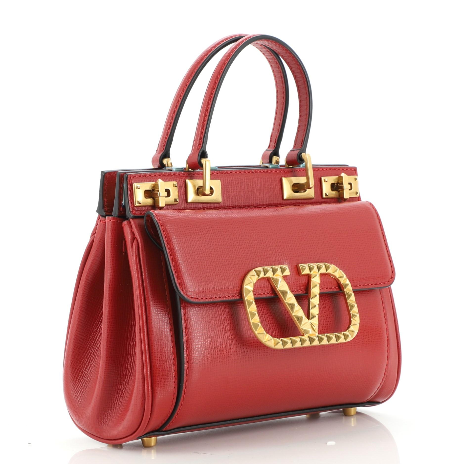 Valentino Rockstud Alcove Tasche aus Leder mit doppeltem Henkel (Rot)