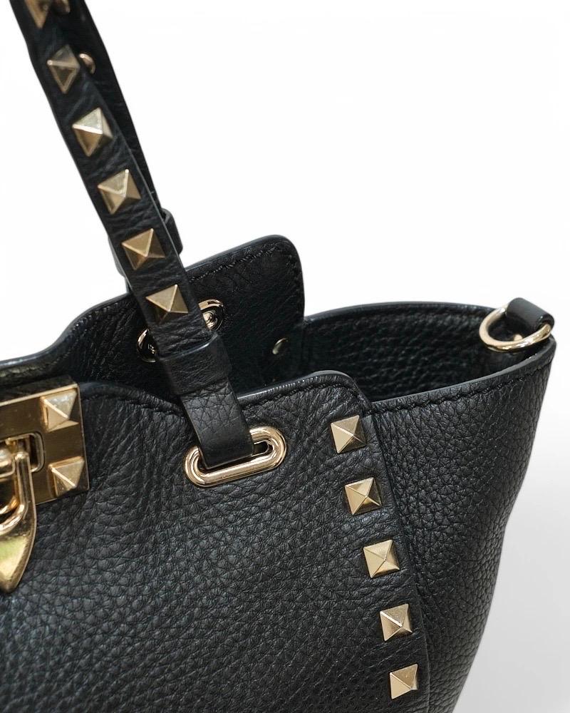 Valentino Rockstud Borsa a tracolla Pelle Granulata Nera en vente 9