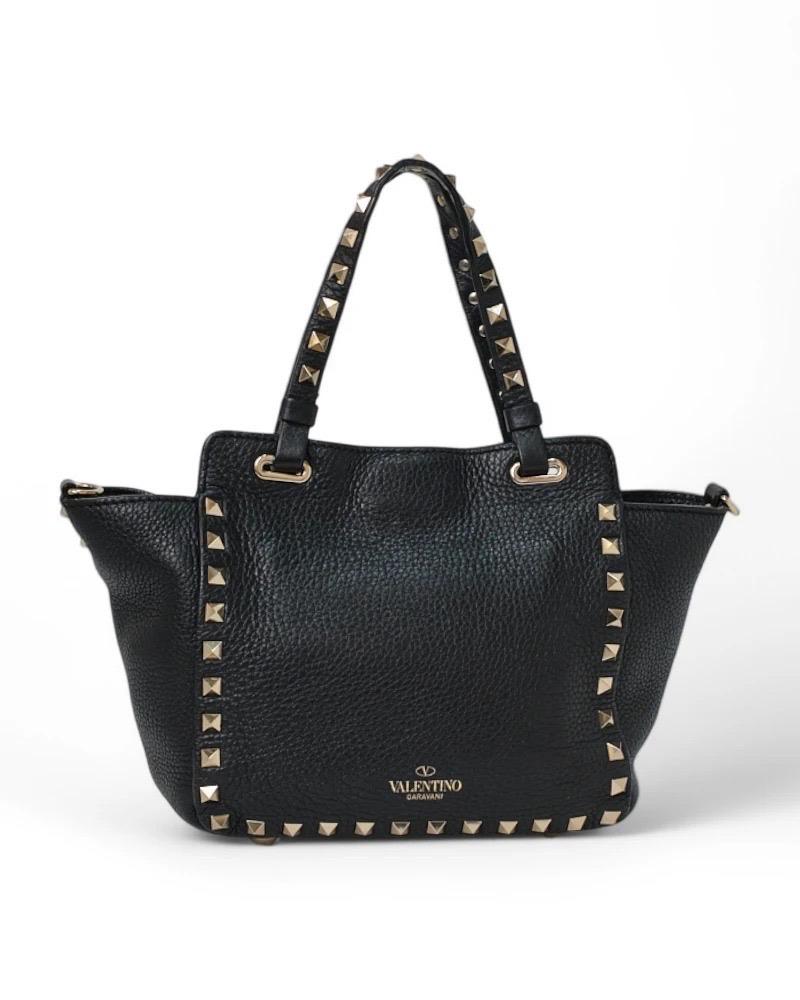Valentino Rockstud Borsa a tracolla Pelle Granulata Nera Bon état - En vente à Torre Del Greco, IT