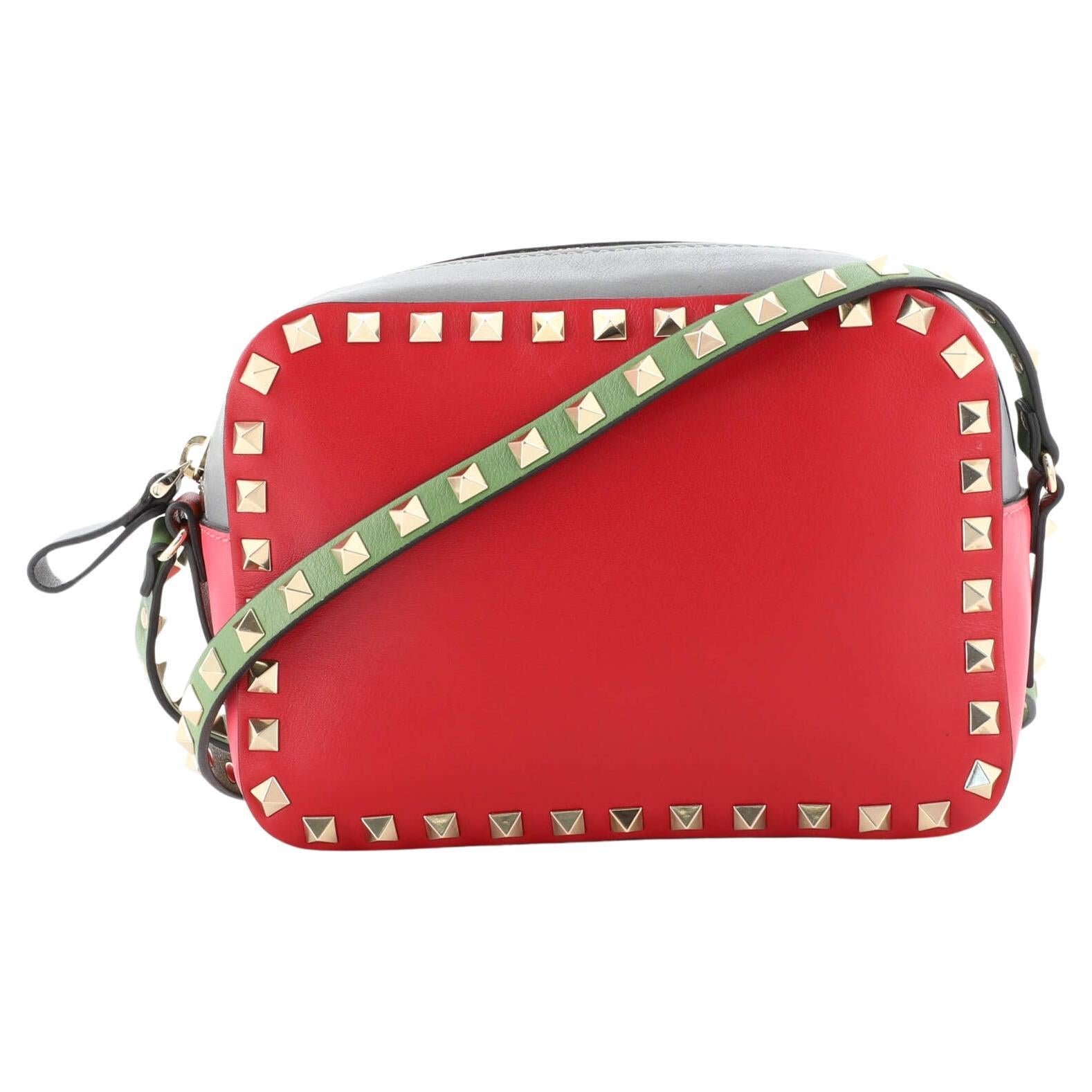 Valentino Garavani Free Rockstud Saddle Crossbody Bag Leather Medium For Sale at 1stDibs