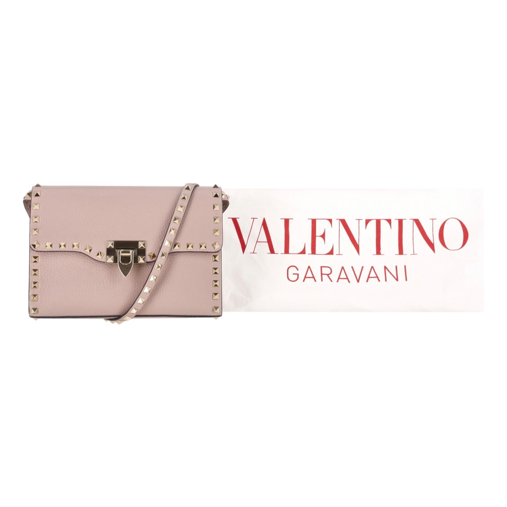 Beige Borsa a tracolla in pelle Rockstud di Valentino in vendita
