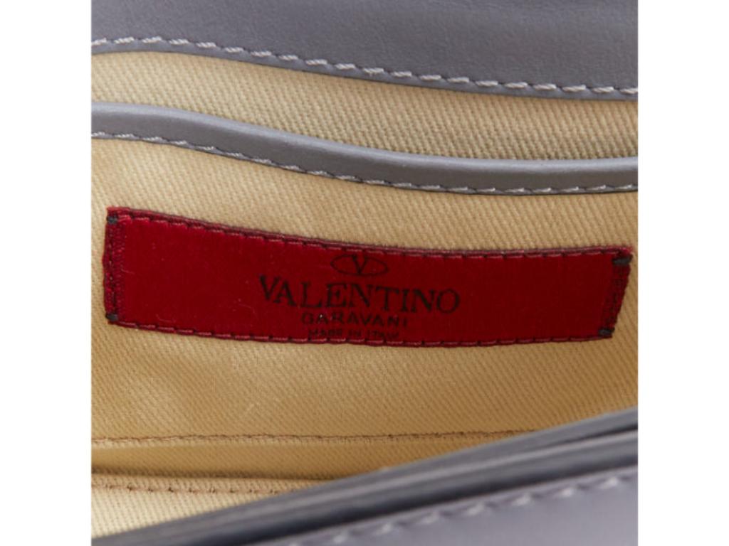 VALENTINO Rockstud light blue silver studs turnlock crossbody shoulder bag in vendita 6