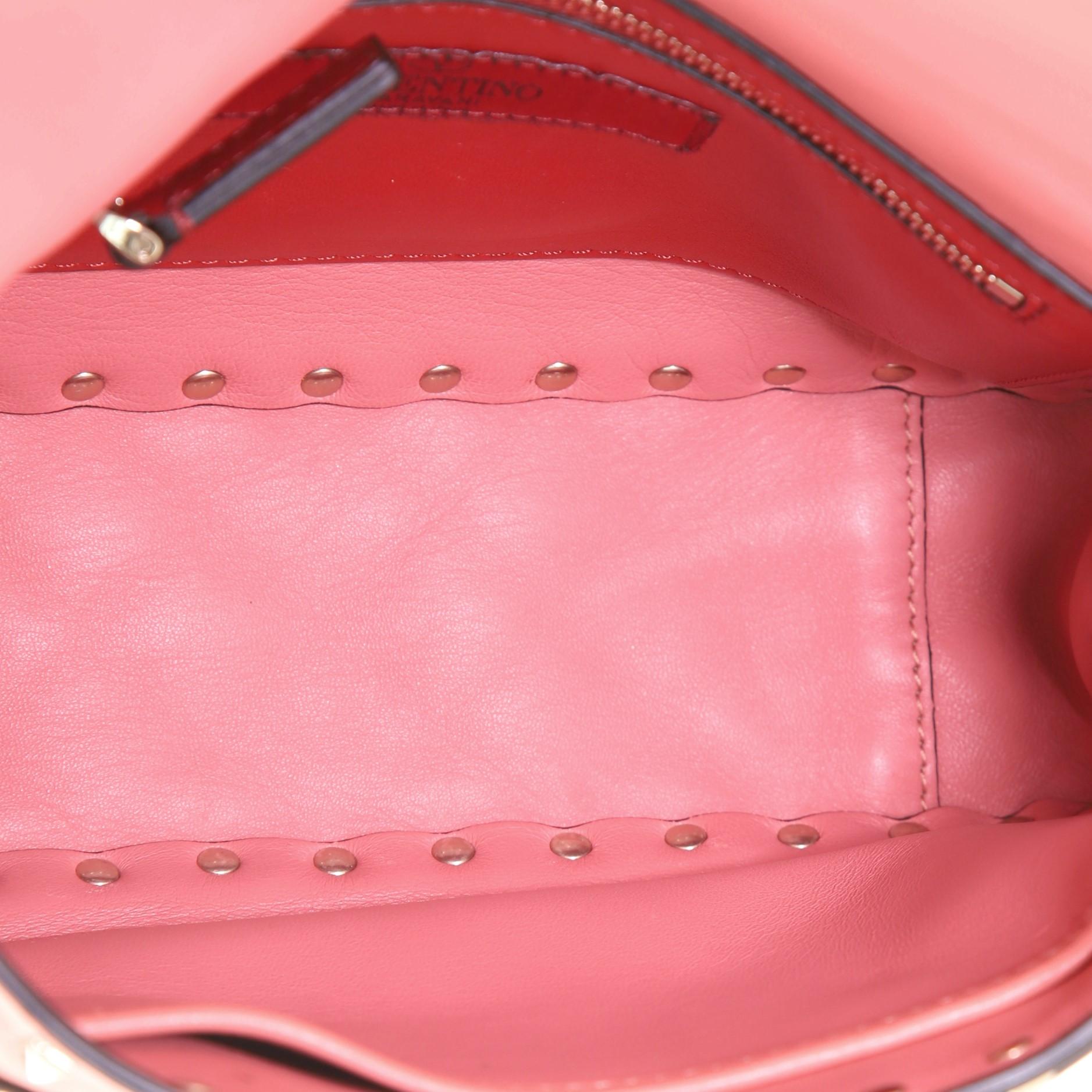 Valentino Rockstud Spike Klappentasche aus gestepptem Leder Medium für Damen oder Herren