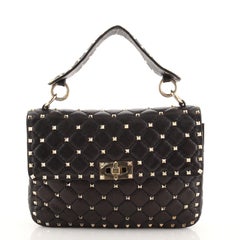 Valentino Rockstud Spike Klappentasche aus gestepptem Leder Medium