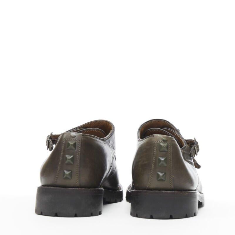 VALENTINO - Mocassins à crampons Rockstud avec double boucle et boucle moine - EU42 en vente 1