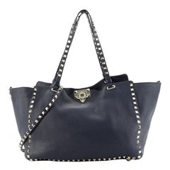 Valentino Rockstud Tote en cuir grainé moyen