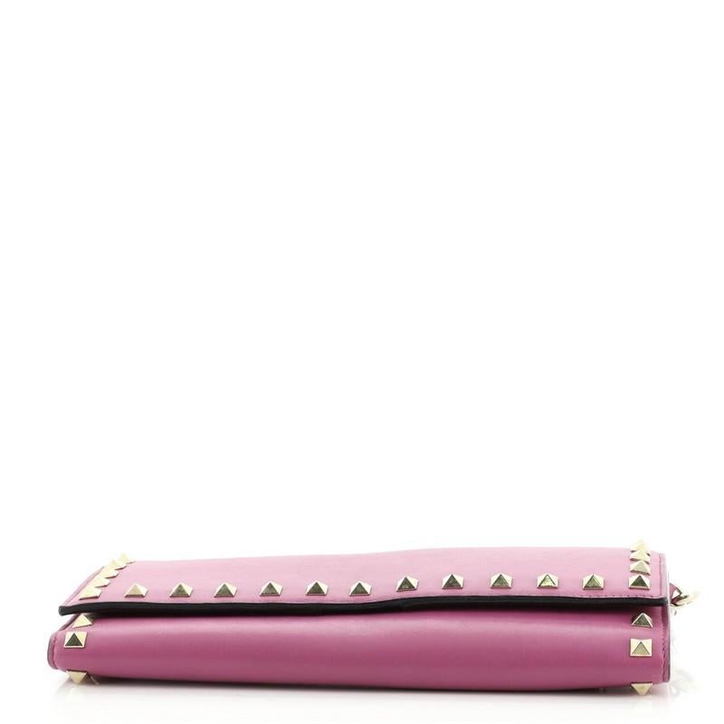 Valentino Rockstud Trifold Travel Wallet Leather In Fair Condition In NY, NY