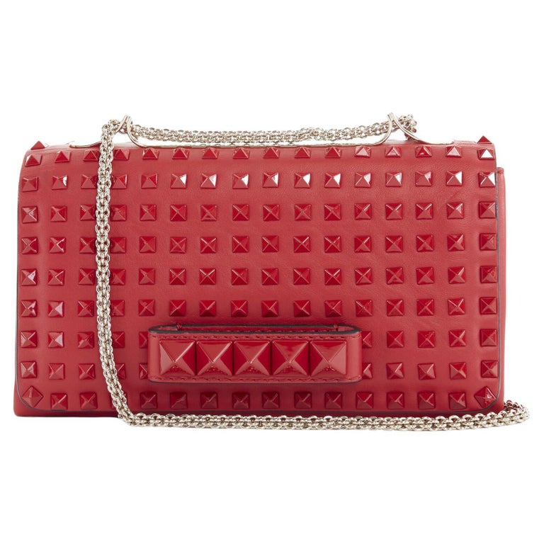 VALENTINO Rockstud Va Va Voom red leather tonal stud embellished flap clutch  bag at 1stDibs | valentino rockstud flap clutch