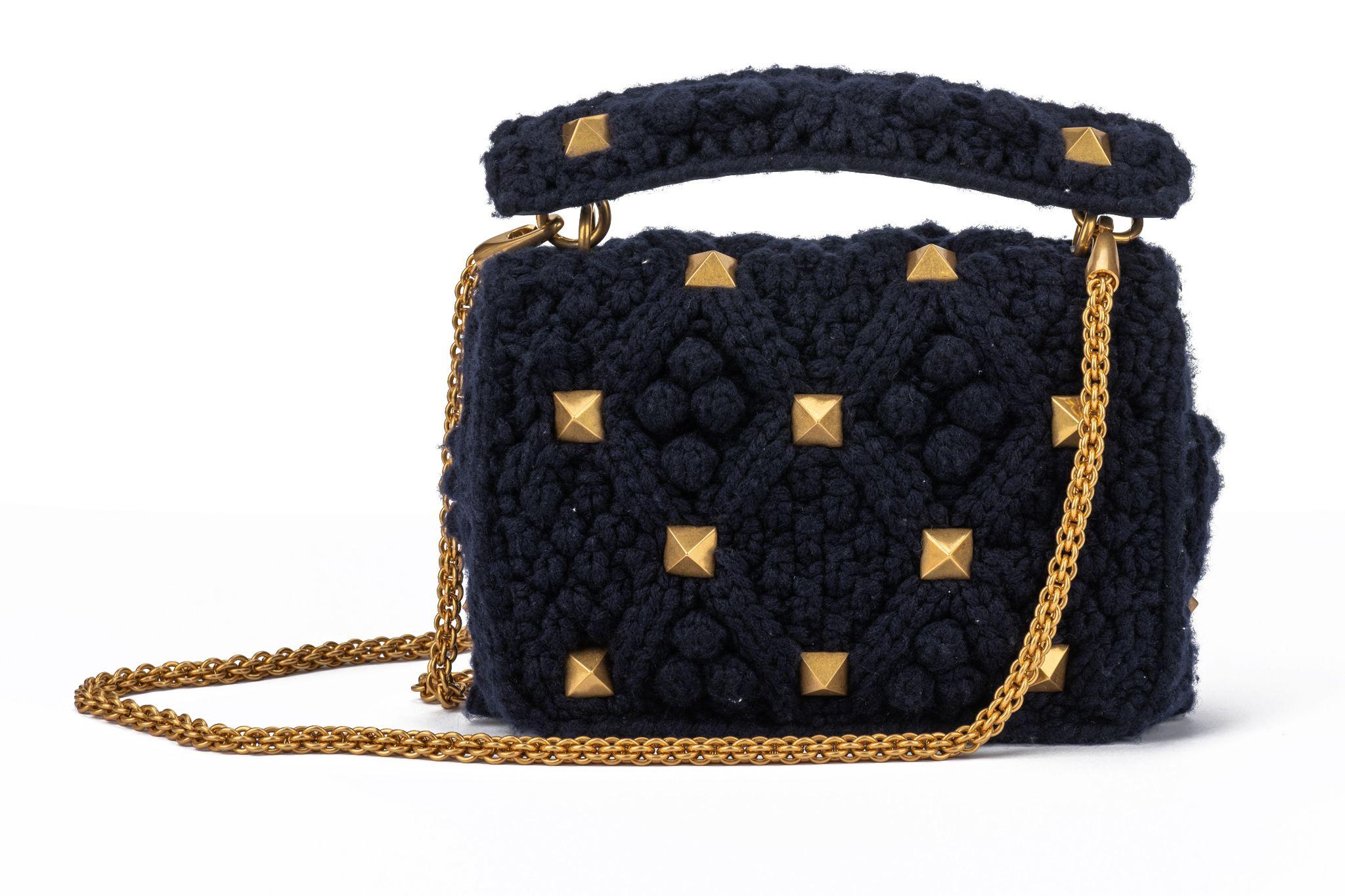 Valentino Roman Stud Knitted Bag New In New Condition For Sale In West Hollywood, CA