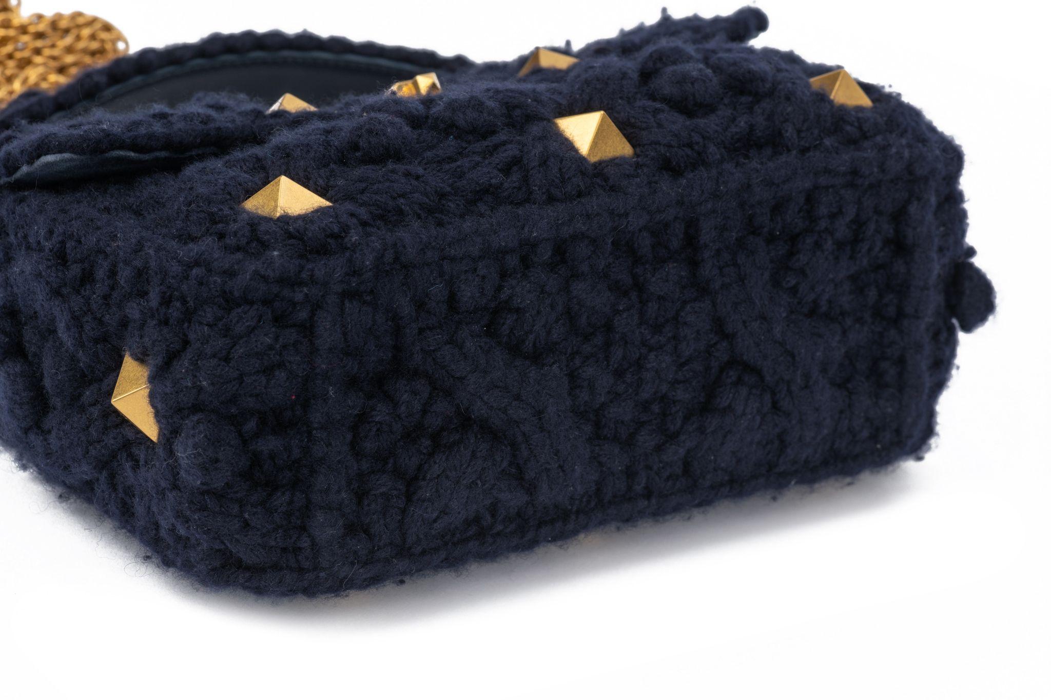 Valentino Roman Stud Knitted Bag New For Sale 4
