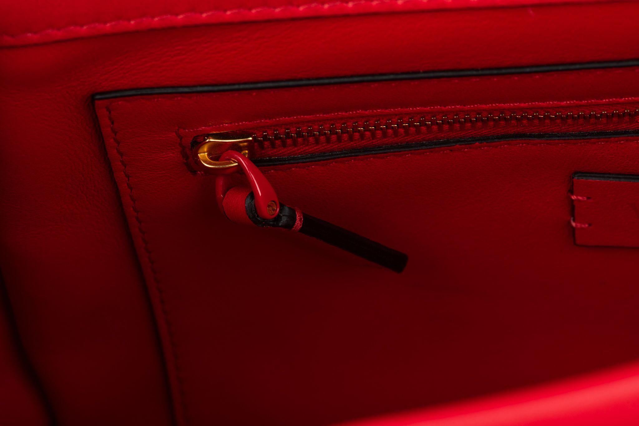 Valentino Roman Stud Red Shoulder Bag New For Sale 10