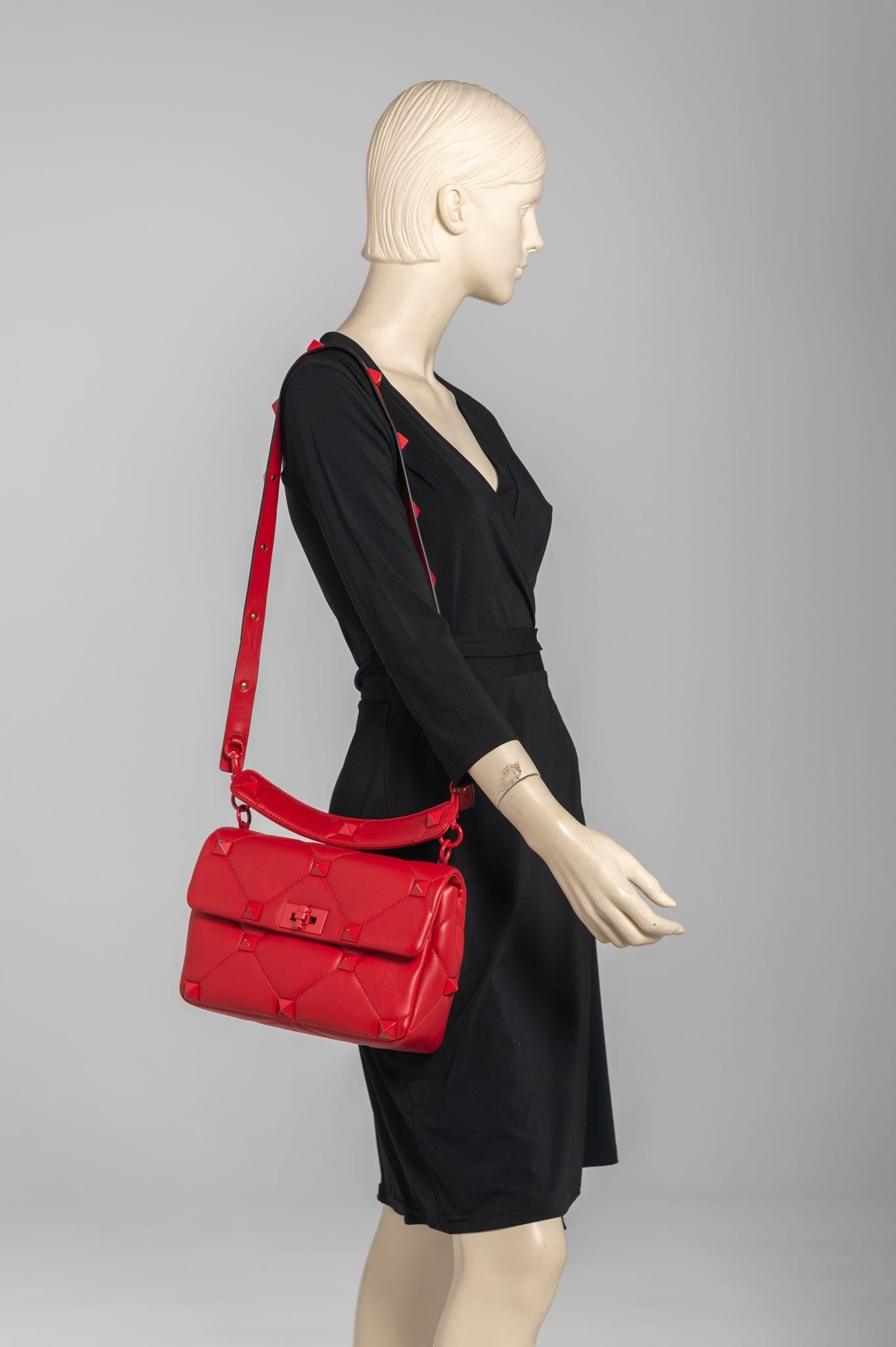 Valentino Roman Stud Red Shoulder Bag New For Sale 2