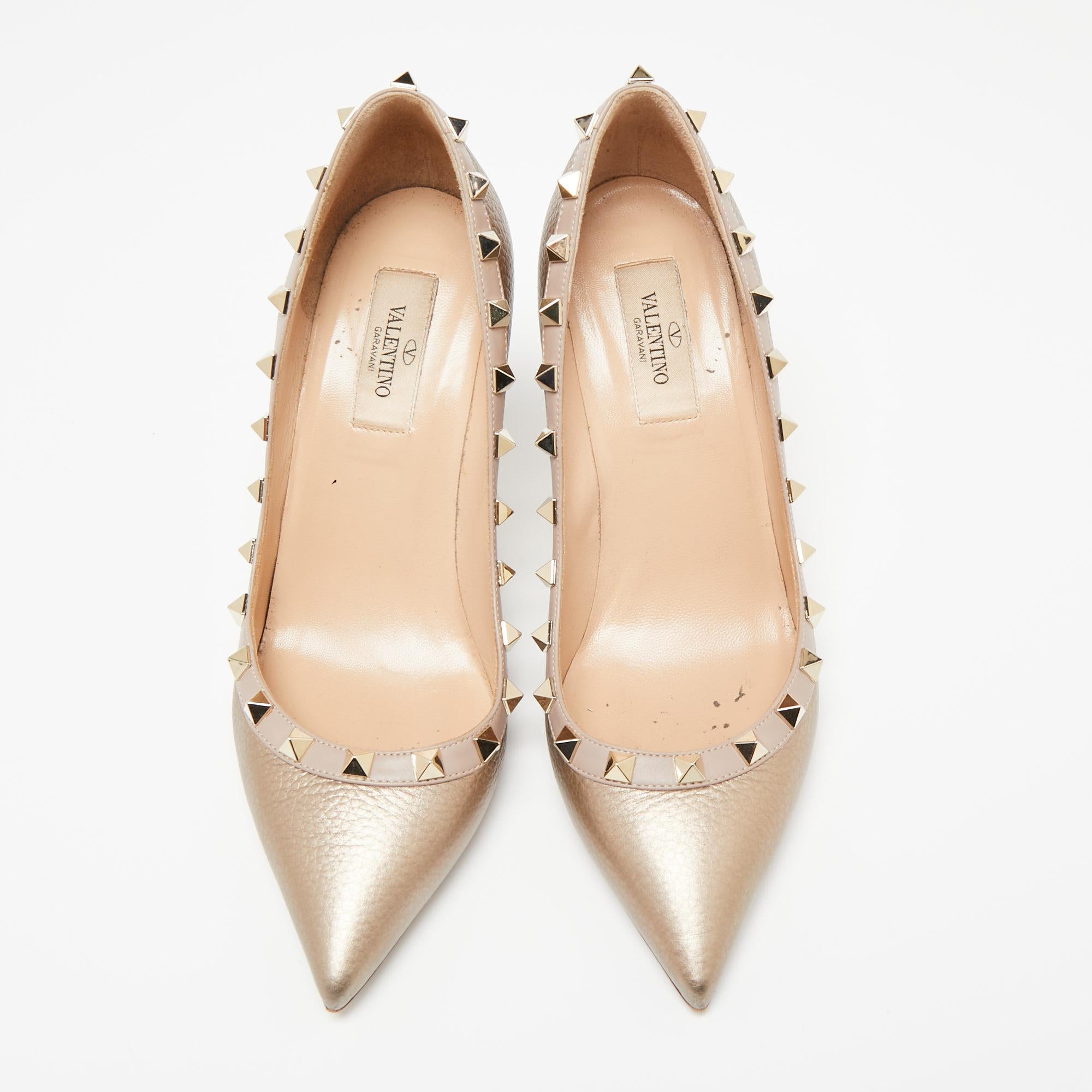 When considering Valentino, three words come to mind: luxurious, bold, and iconic. These gorgeous shoes are crafted from prime quality materials, and the sleek silhouette is adorned with carefully placed Rockstuds. They can be styled with various