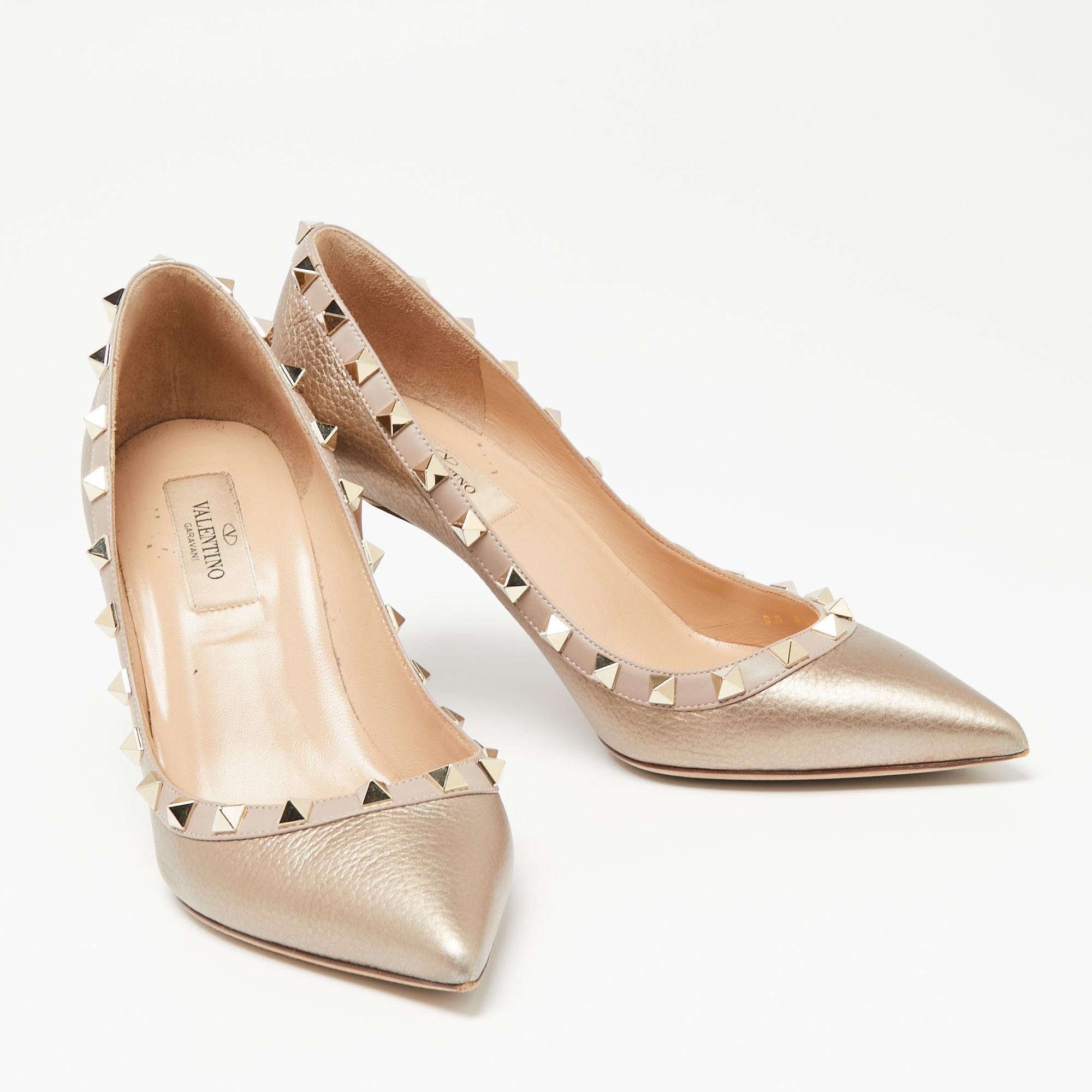 rose gold valentino rockstud