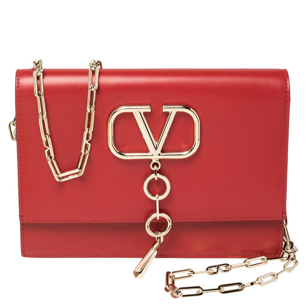 Valentino Rouge Leather Small Vcase Shoulder Bag In New Condition In Dubai, Al Qouz 2