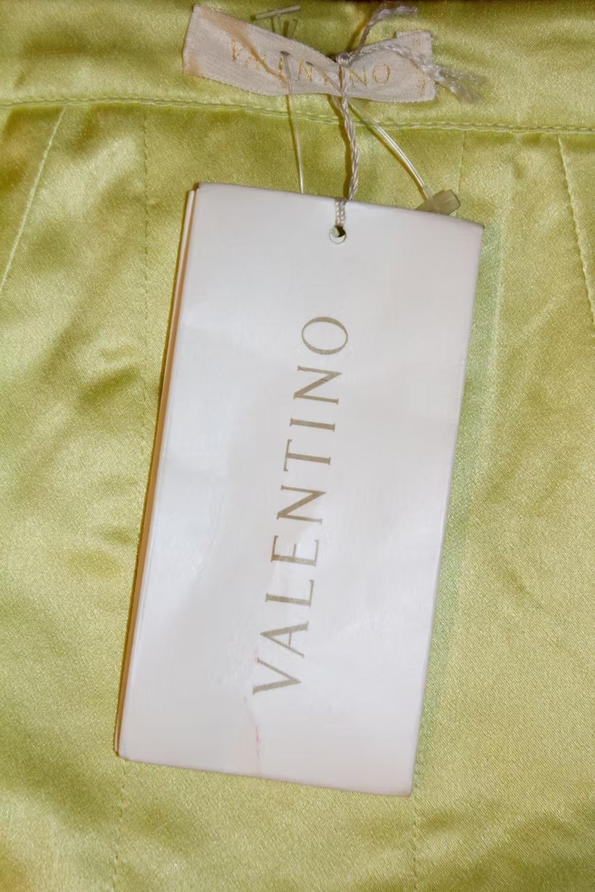 Valentino Runway Corset & Skirt, S/S 2004 For Sale 3