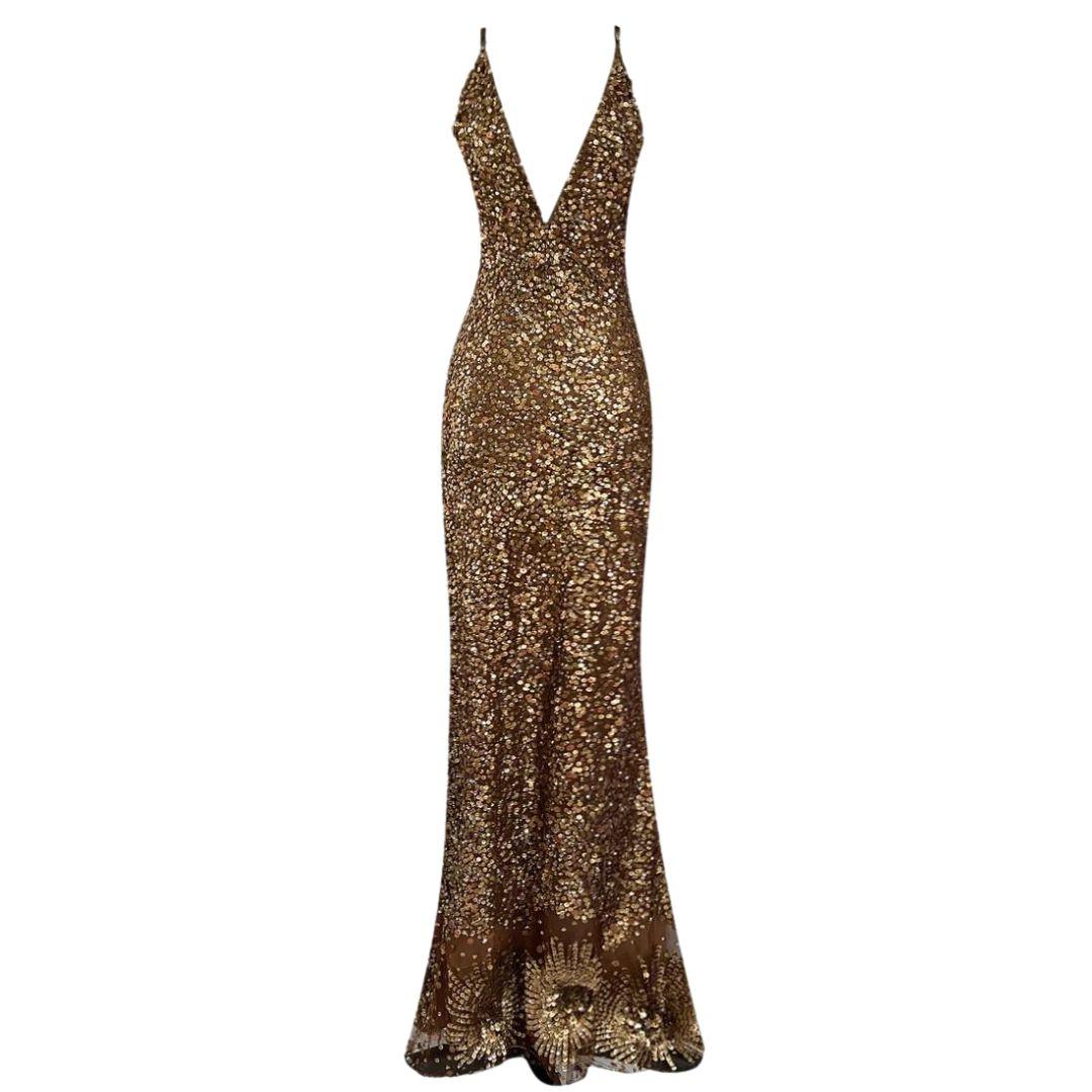 Valentino Runway Vintage Gold Sequin Evening Gown Fall/Winter 2002 Size 8 In Good Condition For Sale In Saint Petersburg, FL