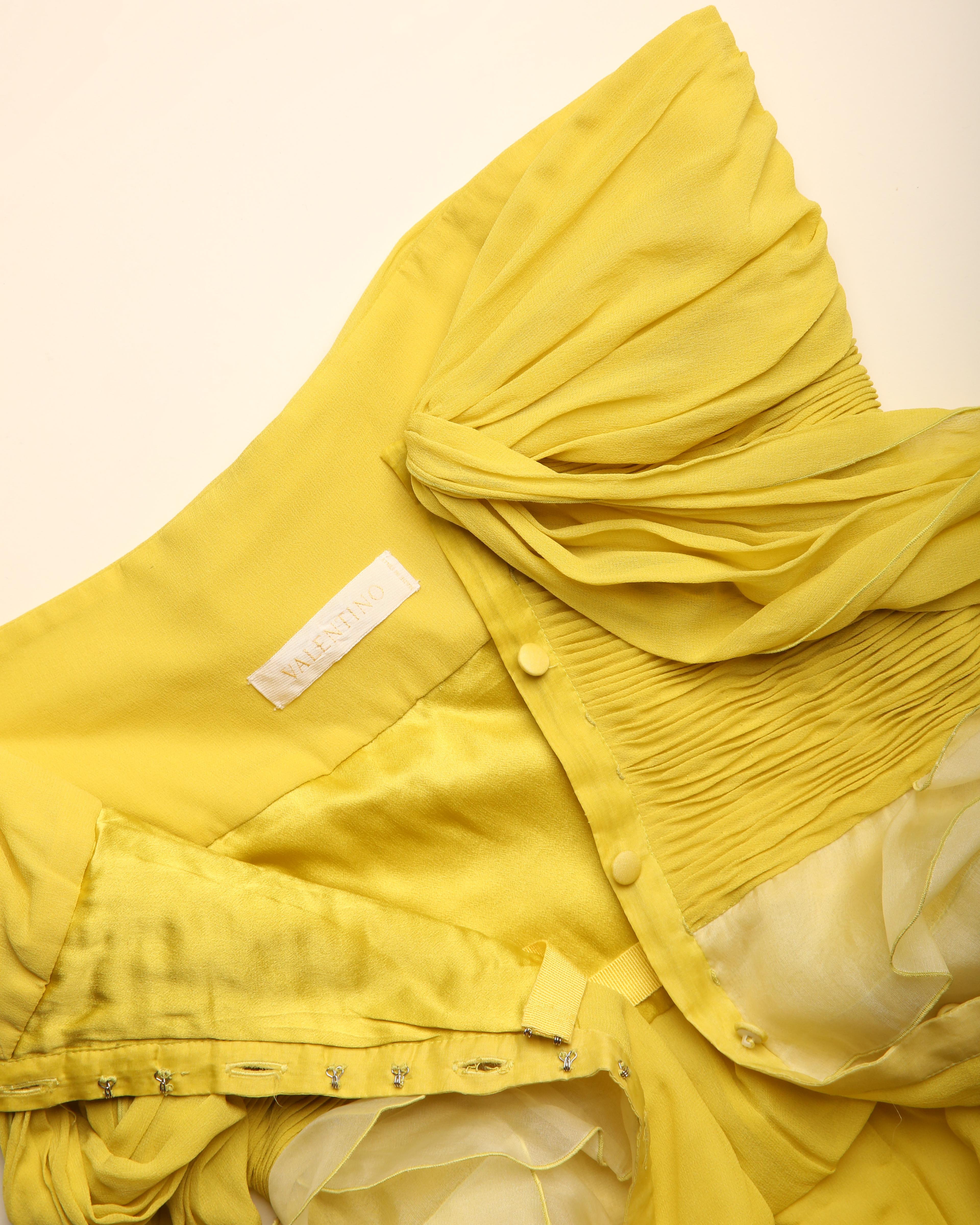 Valentino S/S 2005 yellow chartreuse strapless ruffle bustier silk gown dress 8